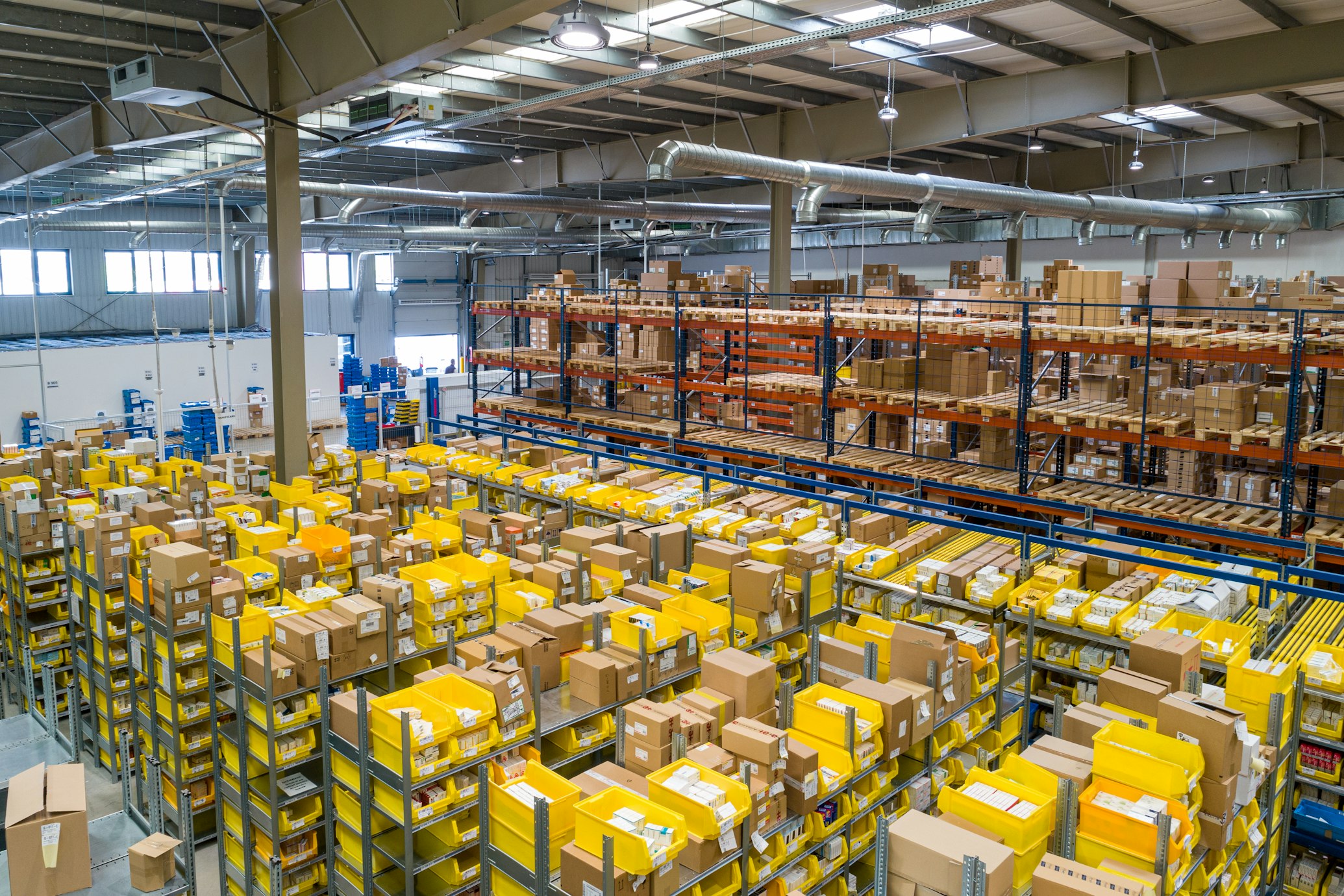 International logistics and transportation network